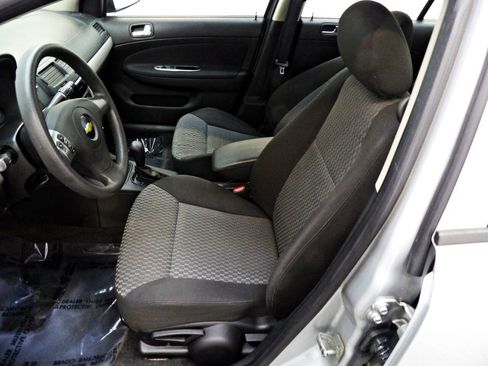 Used 2010 Chevrolet Cobalt LT FWD image 8