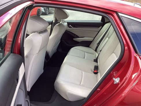 Used 2022 Honda Accord LX image 24