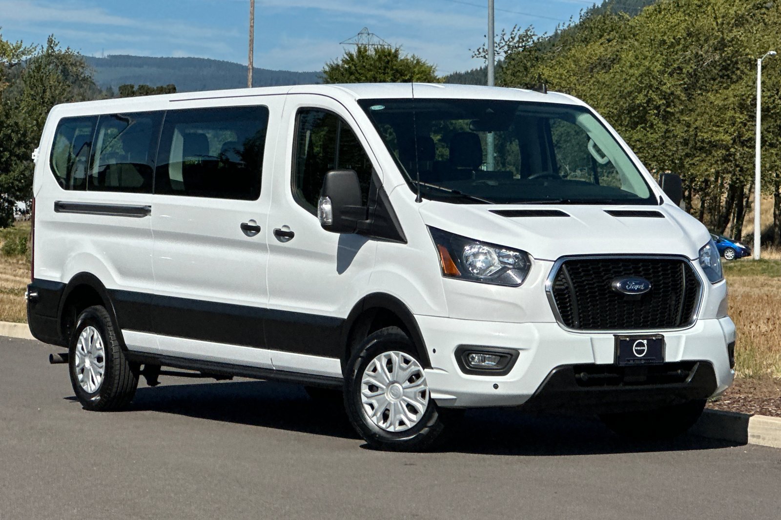 Used 2024 Ford Transit 350 XLT RWD image 1