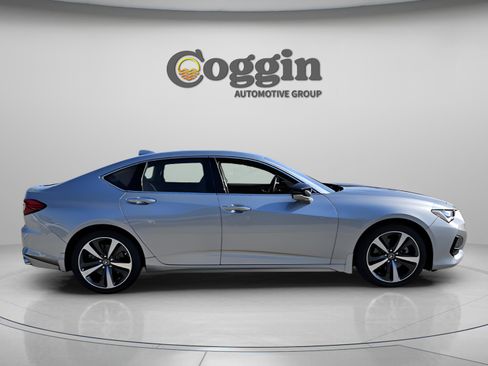 New 2025 Acura TLX w/ Technology Package image 5