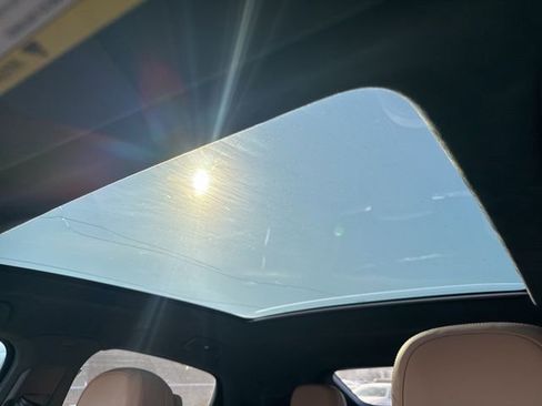 Used 2021 Porsche Cayenne Turbo image 21