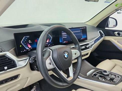Used 2024 BMW X7 xDrive40i w/ Parking Assistance Package AWD/4WD image 20