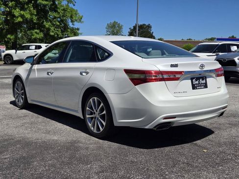 Used 2014 Toyota Avalon XLE Touring FWD image 10