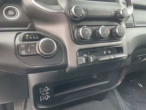 Used 2024 RAM 2500 Big Horn w/ Bed Utility Group image 29