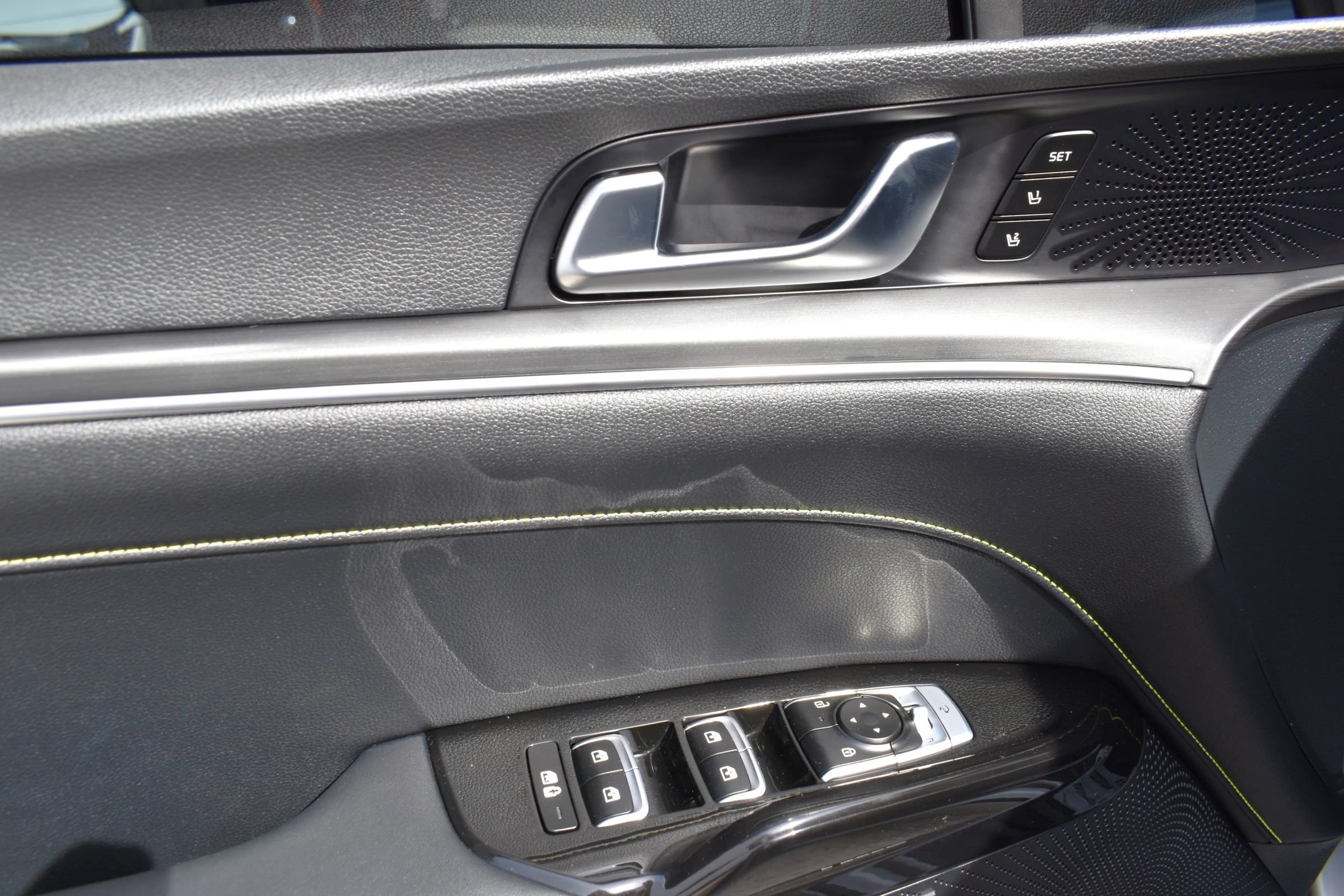 Used 2025 Kia K5 GT w/ GT1 Package FWD image 18