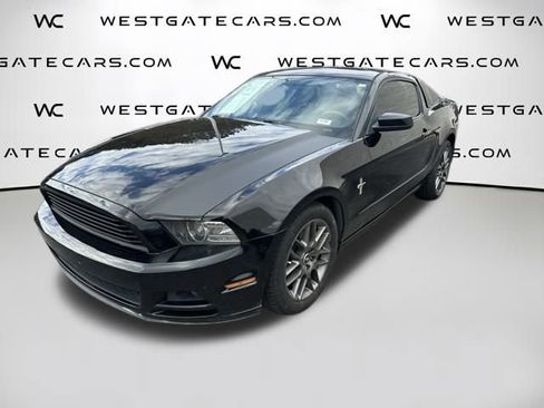 Used 2013 Ford Mustang Premium image 1