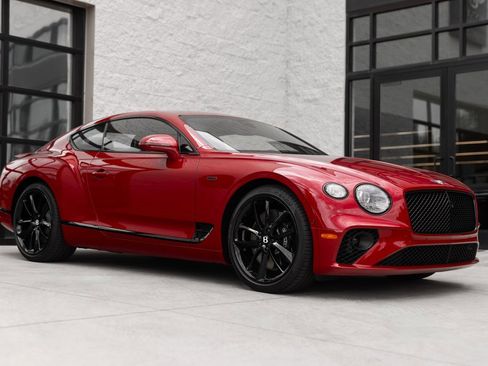 Used 2024 Bentley Continental GT image 1