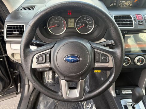 Used 2018 Subaru Forester 2.5i Premium w/ All-Weather Package AWD/4WD image 12