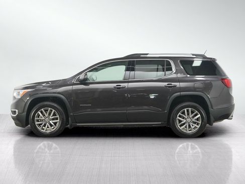 Used 2018 GMC Acadia SLE AWD/4WD image 2