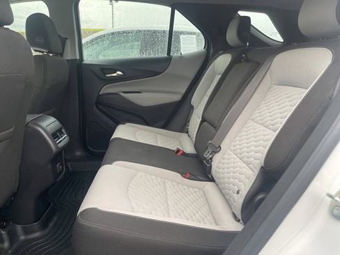 Used 2020 Chevrolet Equinox LS image 19