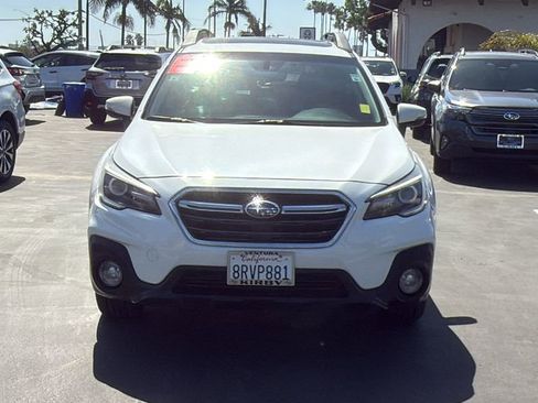 Used 2019 Subaru Outback 2.5i Limited AWD/4WD image 2