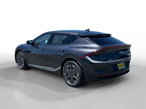 New 2026 Kia EV6 Light RWD image 3