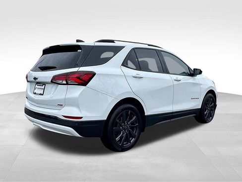 Used 2024 Chevrolet Equinox RS FWD image 5