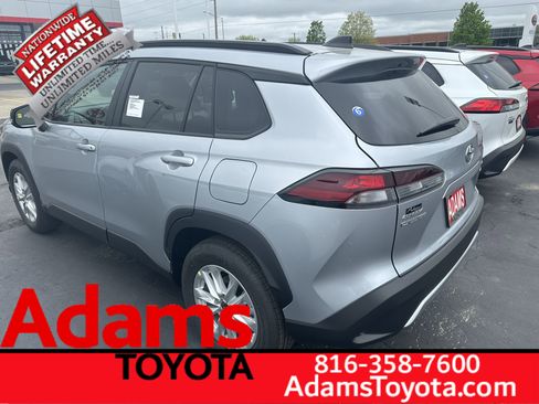 New 2026 Toyota Corolla Cross LE AWD/4WD image 3