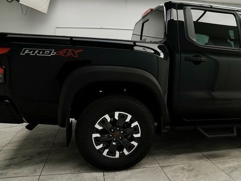 Used 2024 Nissan Frontier PRO-4X w/ Off-Road Protection Package image 6