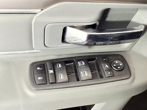 Used 2019 RAM 1500 Lone Star RWD image 15