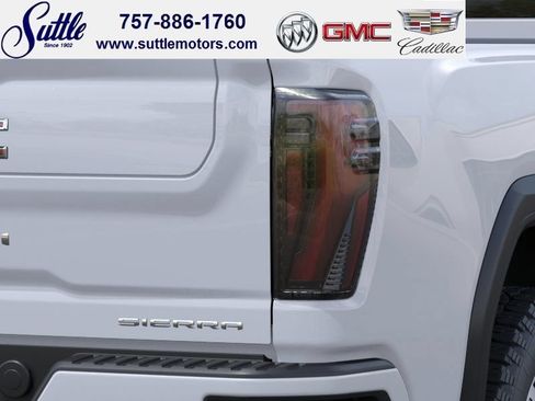 New 2026 GMC Sierra 2500 Denali w/ Denali Reserve Package AWD/4WD image 11