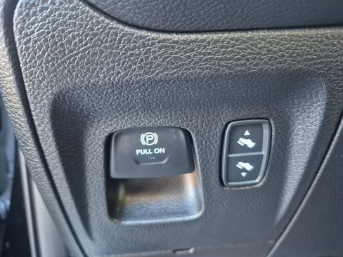 Used 2025 RAM 1500 Big Horn image 15