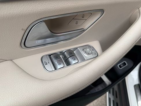 Used 2022 Mercedes-Benz GLS 450 4MATIC w/ Warmth & Comfort Package image 20