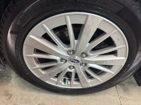 Used 2017 Subaru Impreza 2.0i Premium w/ BSD & Rcta/SRF/Eyesight image 29