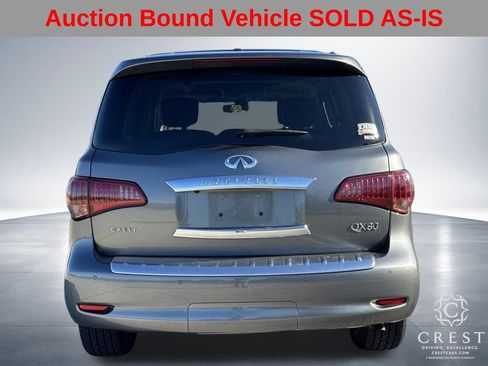 Used 2015 INFINITI QX80 Luxe w/ 22" Wheel Package image 4