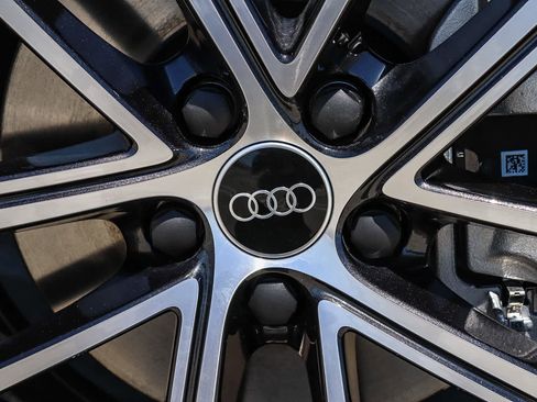 New 2026 Audi Q5 Premium Plus AWD/4WD image 15