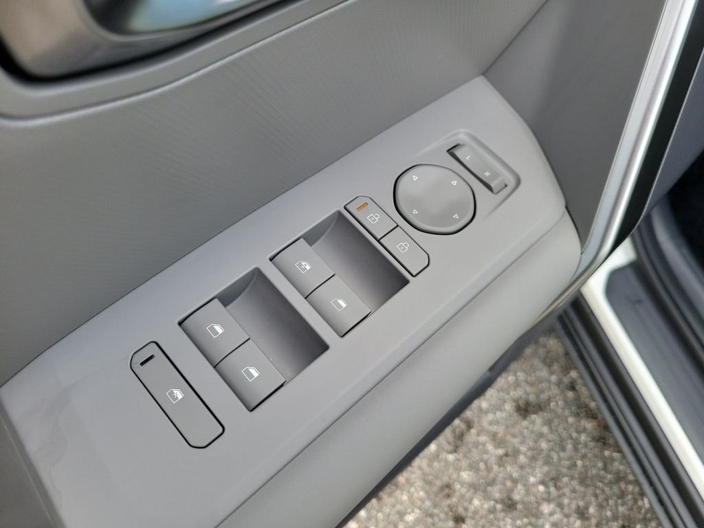 New 2027 Kia Seltos S FWD image 20