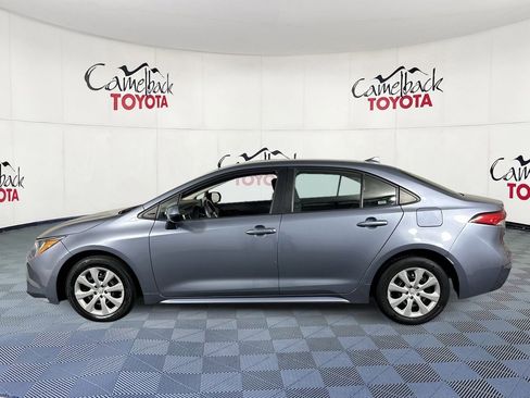 Used 2024 Toyota Corolla LE image 5