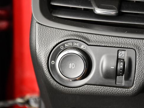 Used 2017 Buick Envision Essence AWD/4WD image 36
