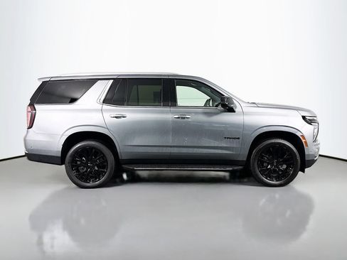 Used 2026 Chevrolet Tahoe Premier AWD/4WD image 9