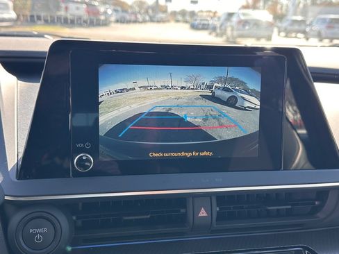 Used 2025 Toyota Prius XLE image 23