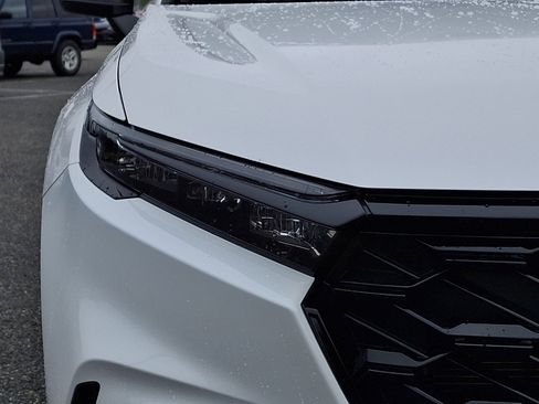 Certified 2023 Honda CR-V Sport Touring image 9