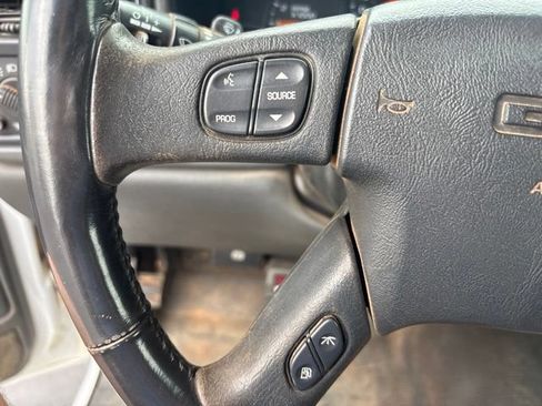 Used 2004 GMC Sierra 3500 SLE AWD/4WD image 15