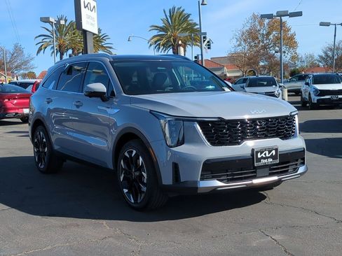 New 2025 Kia Sorento SX image 3
