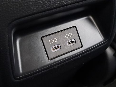 Certified 2023 Toyota Corolla LE image 13