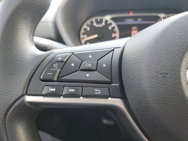 Certified 2025 Nissan Sentra SV FWD image 21