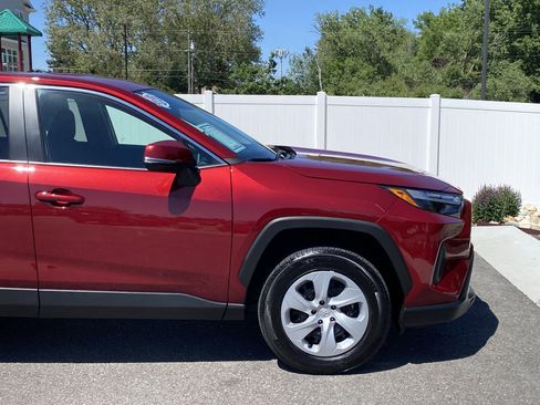 Used 2025 Toyota RAV4 LE AWD/4WD image 8