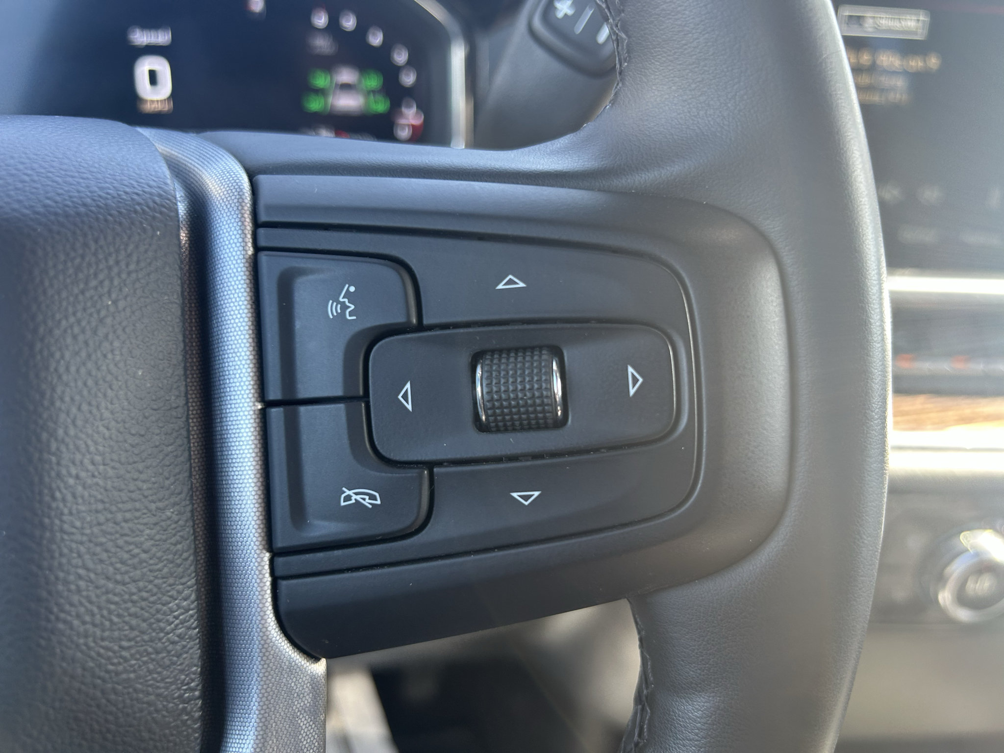 Used 2024 GMC Sierra 1500 SLE AWD/4WD image 18