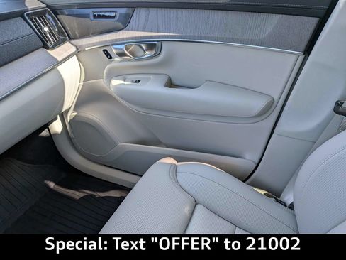 Used 2026 Volvo XC90 B6 Ultra w/ Protection Package AWD/4WD image 20