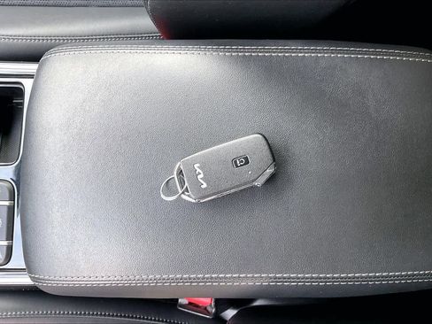 Used 2022 Kia Sorento SX image 14