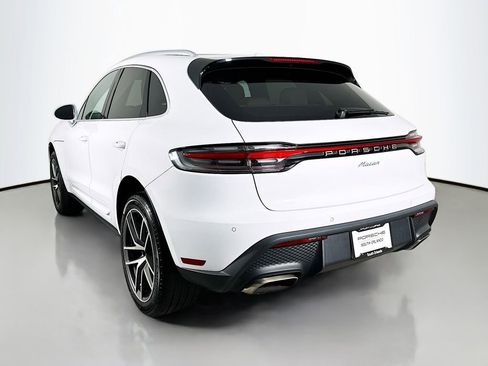 Certified 2023 Porsche Macan w/ Premium Package Plus AWD/4WD image 3