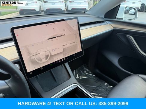 Used 2023 Tesla Model Y Long Range AWD/4WD image 18