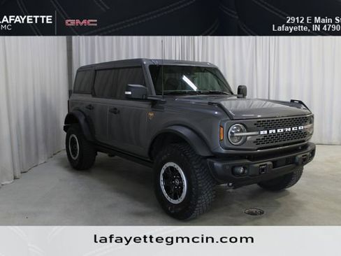 Used 2023 Ford Bronco Badlands w/ Sasquatch Package AWD/4WD image 1