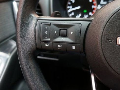 Certified 2023 Nissan Rogue S image 22