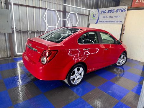 Used 2016 Chevrolet Sonic LTZ FWD image 12