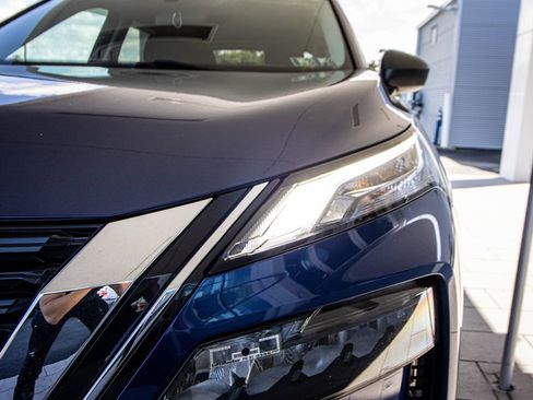 Used 2021 Nissan Rogue S image 7