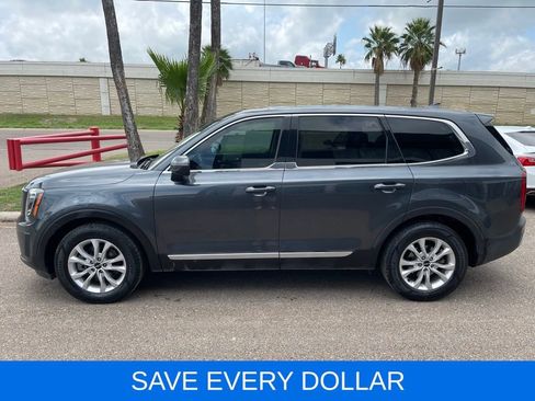 Used 2022 Kia Telluride LX FWD image 3