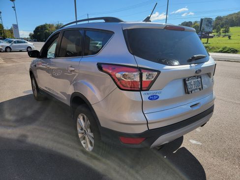 Used 2018 Ford Escape SEL AWD/4WD image 5