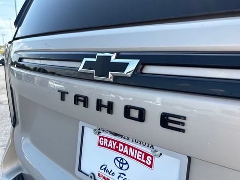 Used 2023 Chevrolet Tahoe Z71 w/ Luxury Package AWD/4WD image 38