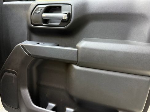 Used 2019 Chevrolet Silverado 1500 Custom Trail Boss image 38